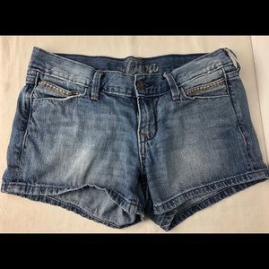 Old Navy the diva boyfriend denim Shorts Sz 2